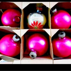 Vintage Shiny Brite Ornaments, Pink Shiny Brite Ornament, Mercury Glass Ornament